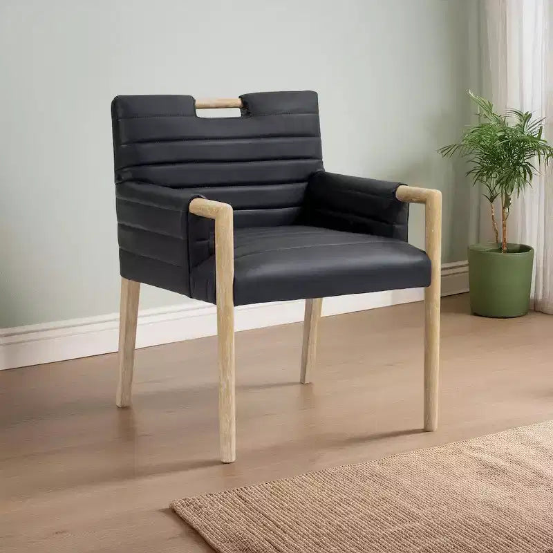Chaise de salle à manger avec accoudoirs en cuir végane