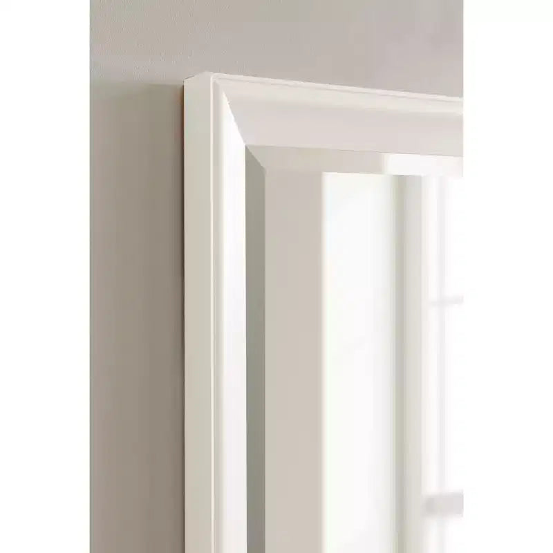 Rectangle Bathroom Wall Mirror with Matte White Frame, 21.5" x 27.5"